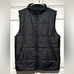 Adidas Puffer Vest worn twice NWOT: medium, great quality and new condition